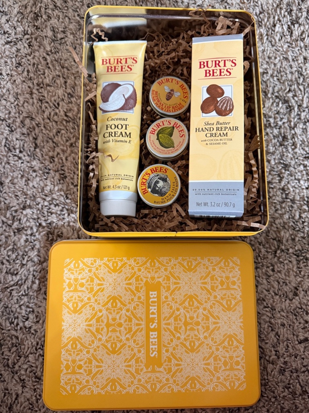 Burt's Bees Yellow Gift Tin with Shea Butter Hand Cream & Coconut Foot Cream